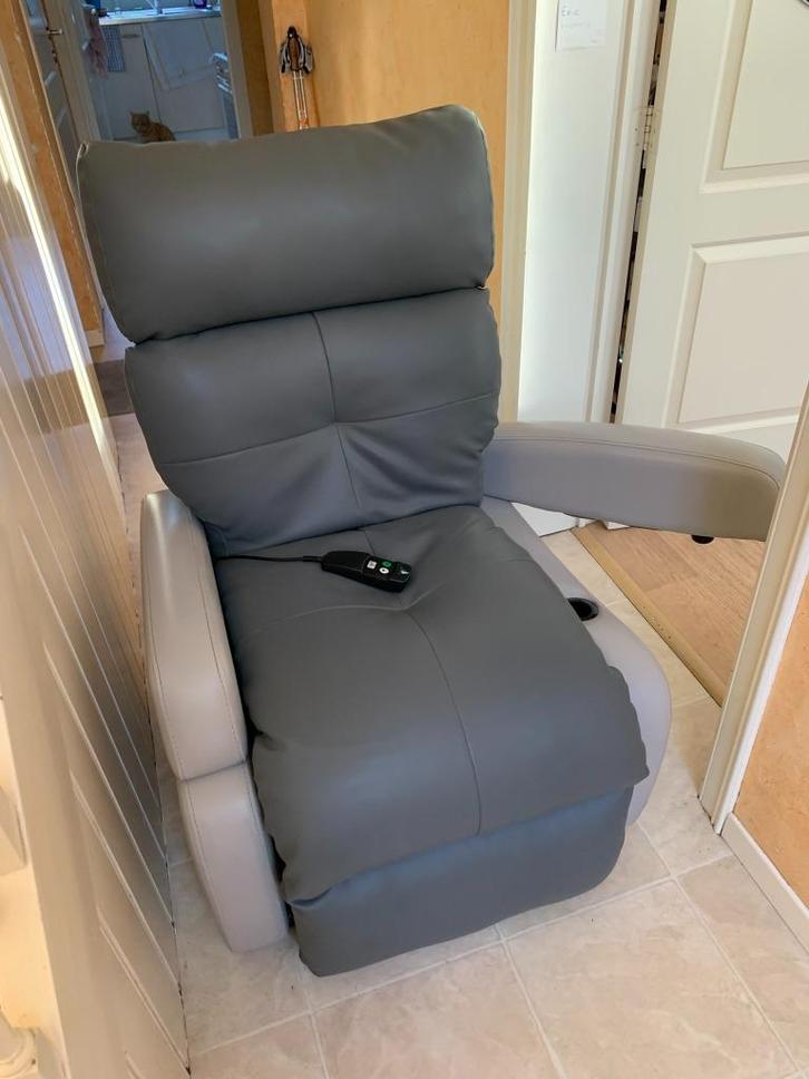 GOHY lift medische stoel, Huis en Inrichting, Fauteuils, Zo goed als nieuw, Kunststof, Metaal, Stof, 50 tot 75 cm, Minder dan 75 cm