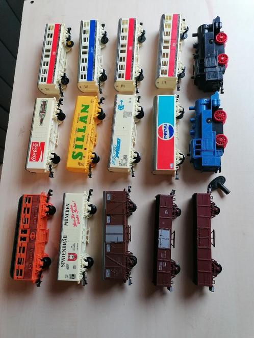 Lima (Crick): reeks wagonnetjes met 2 locs (op te winden), Hobby & Loisirs créatifs, Trains miniatures | HO, Comme neuf, Set de Trains