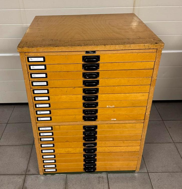 zetbok / letterkast / drukkerij kast, Antiek en Kunst, Curiosa en Brocante, Ophalen