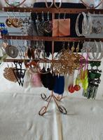 Boucles d'oreilles, Neuf, Autres couleurs, Autres matériaux, Pendantes