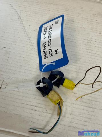 MERCEDES E C207 crash airbag sensor 2009-2016 A2128204926 beschikbaar voor biedingen