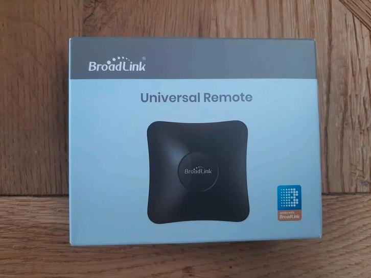 Broadlink Universal Remote - nieuw, TV, Hi-fi & Vidéo, Télécommandes, Neuf, Originale, TV, Enlèvement ou Envoi
