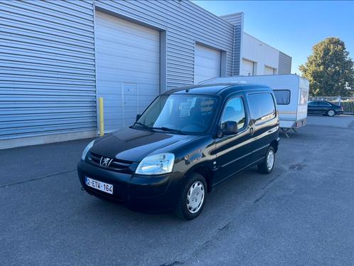 Peugeot Partner 2.0 HDI lichte vracht gekeurd, Auto's, Bestelwagens en Lichte vracht, Particulier, Te koop, ABS, Airbags, Apple Carplay