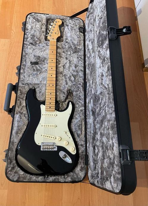 Guitare Fender Stratocaster, Muziek en Instrumenten, Snaarinstrumenten | Gitaren | Elektrisch, Nieuw, Solid body, Fender, Met versterker