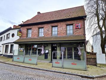 Huis te koop in Ninove, 2 slpks, 416 m², Vrijstaande woning, 2 kamers