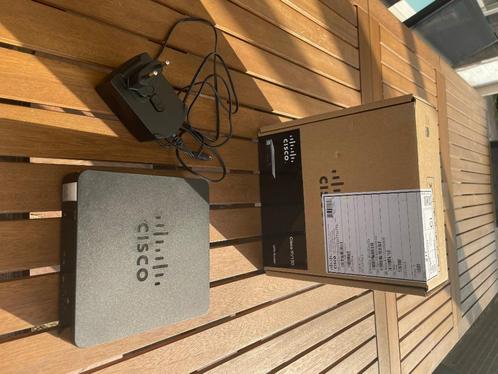 Cisco RV130 multifunctionele VPN-router/firewall met webfilt, Computers en Software, Routers en Modems, Router, Ophalen