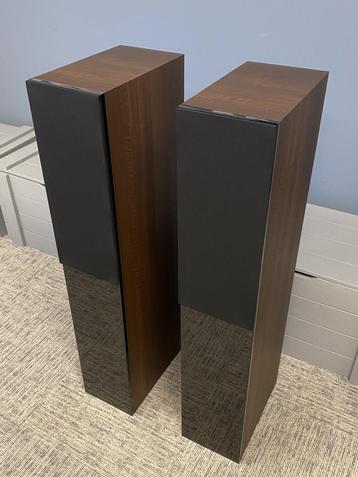 Wharfedale | Diamond 12.4 | Paar | Walnoot beschikbaar voor biedingen