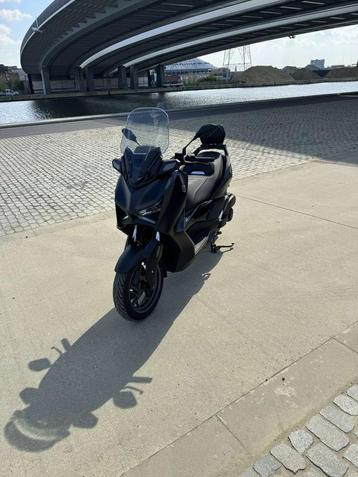 Yamaha XMAX 125 Tech MAX 2024  beschikbaar voor biedingen