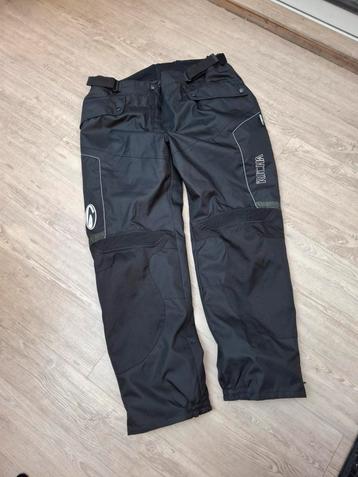 Motokleding, Enlèvement