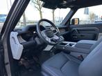 Land Rover Defender 90 D200 X-Dynamic SE AWD Auto. 25MY, Auto's, Automaat, 3495 kg, Leder, SUV of Terreinwagen