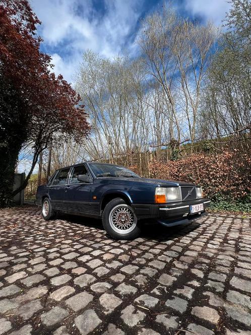 Volvo 740 GL schadewagen, Auto's, Volvo, Particulier, Achteruitrijcamera, Benzine, Ophalen