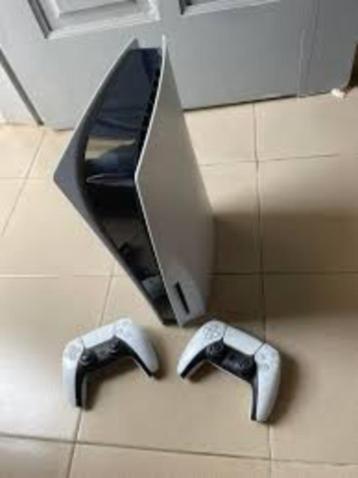 PS5 + 2 manettes avec lecteur de disque PlayStation 5 beschikbaar voor biedingen