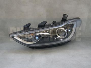KOPLAMP HYUNDAI ELANTRA VI 6 15-18 LINKS A533/F197 beschikbaar voor biedingen
