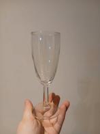 Lot van 71 cavaglazen, Ophalen