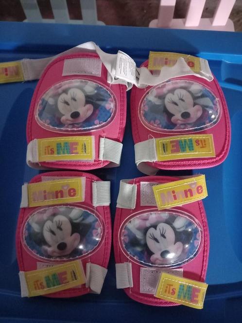 knie en elleboogbeschermers Disney Minnie Mouse, Verzamelen, Disney, Ophalen of Verzenden