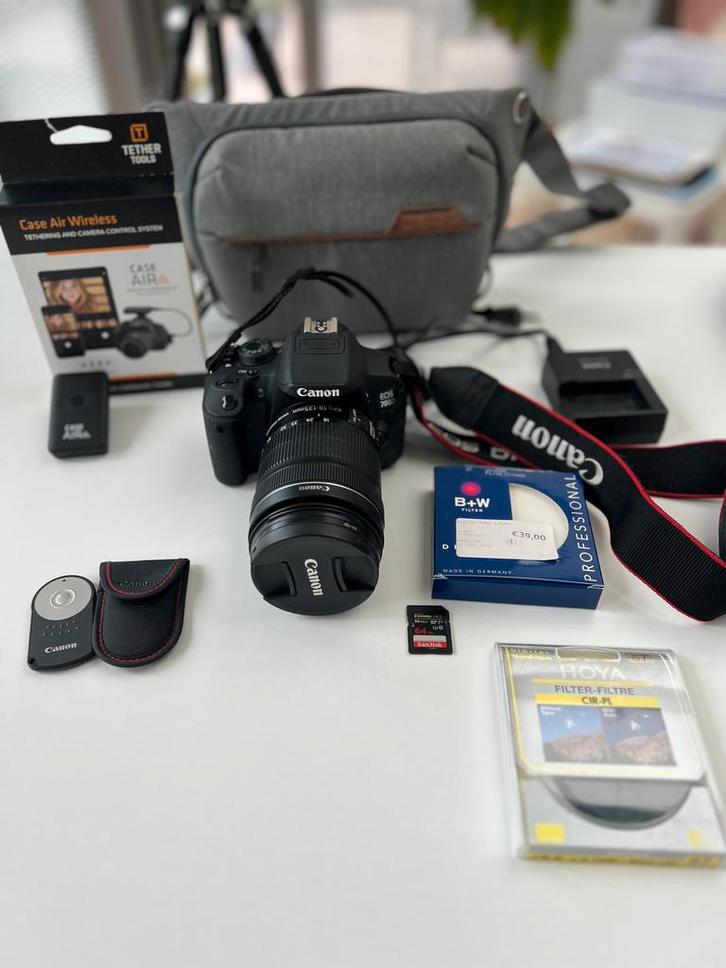 Canon 700d + 18-135mm lens en toebehoren, Audio, Tv en Foto, Fotocamera's Digitaal, Gebruikt, Canon, Ophalen