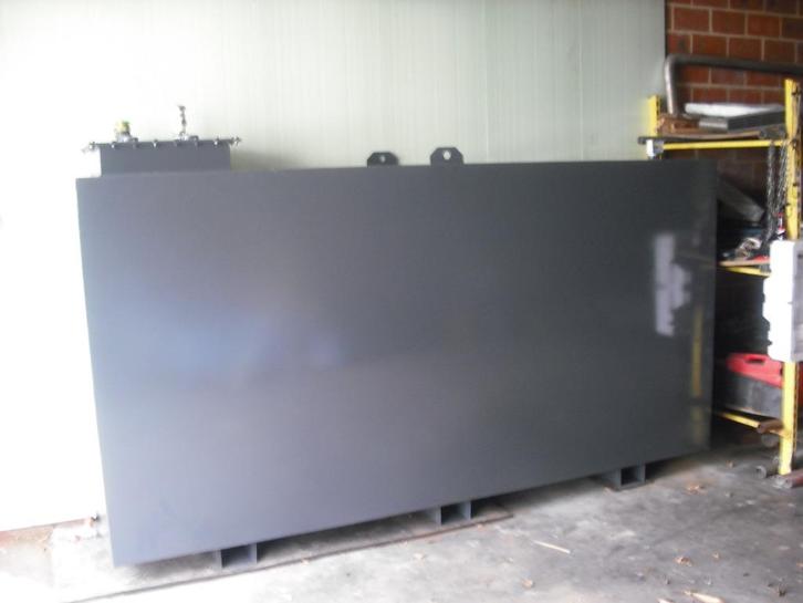 Bovengrondse mazouttank, Doe-het-zelf en Bouw, Verwarming en Radiatoren, Zo goed als nieuw, Overige typen, Ophalen