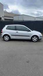 Vw Polo 1.2 automa. Airco/parksen./ trekhaak /, Autos, Achat, Particulier, Jantes en alliage léger, Essence