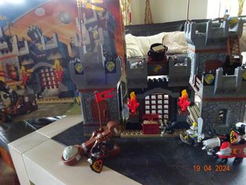 Duplo 4777: Ridderkasteel VOLLEDIG*PRIMA STAAT Uitgave 2004  disponible aux enchères
