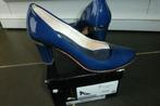 blauwe lak schoenen of pumps van LOVE maat 36, Vêtements | Femmes, Chaussures, ANDERE, Escarpins, Bleu, Porté