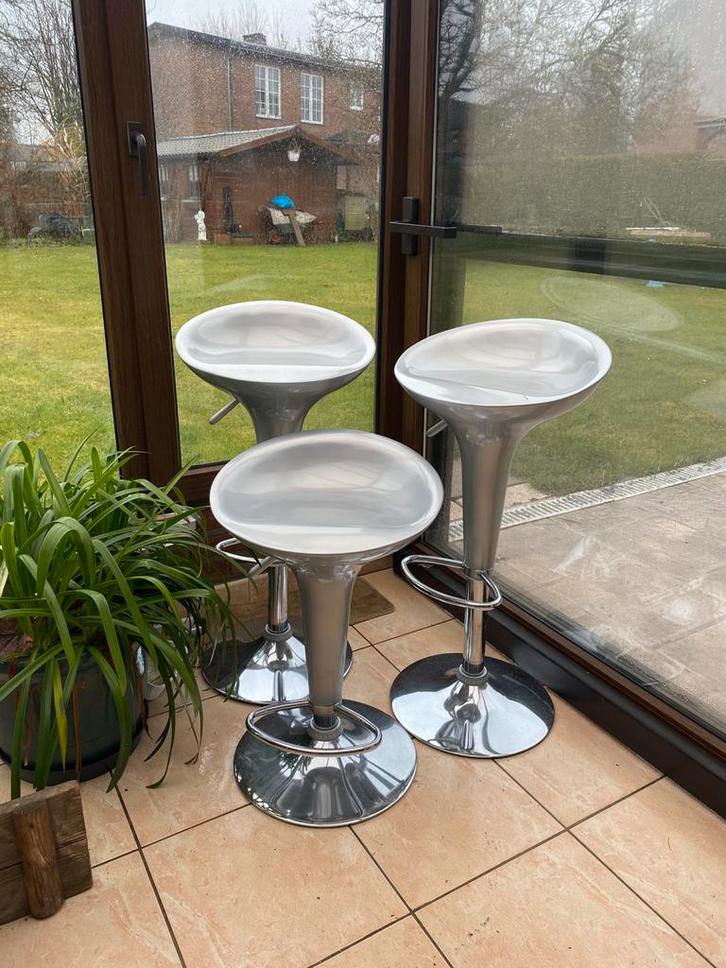 Ensemble de tabourets de bar, Maison & Meubles, Tabourets de bar, Comme neuf, 60 à 90 cm, Synthétique, Métal, 3 tabourets, Réglable en hauteur