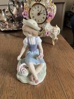 LLADRO - porseleinen beeldje, Antiek en Kunst, Ophalen