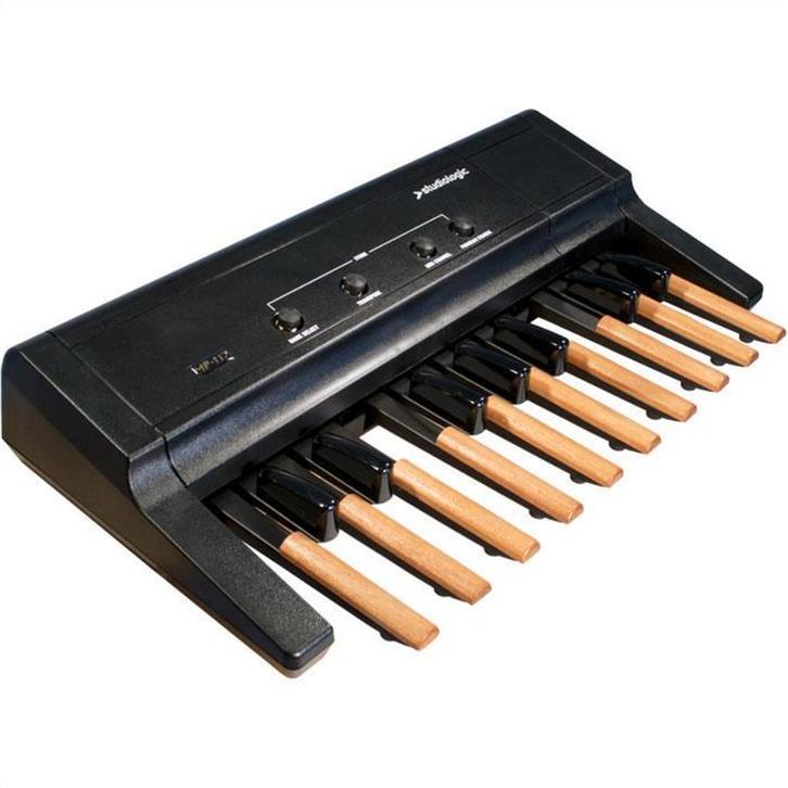 Studiologic MP-117 midi bass pedal, Muziek en Instrumenten, Midi-apparatuur, Zo goed als nieuw, Ophalen