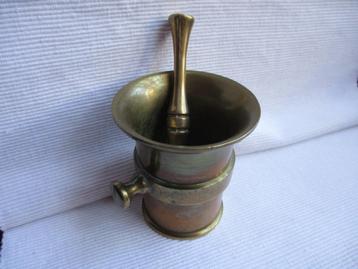 Ancien "Mortier avec son pilon" en bronze doré, Enlèvement ou Envoi, Bronze