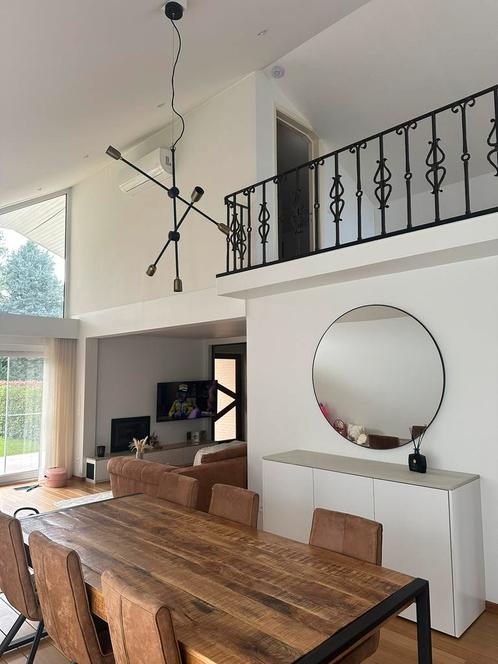 Witte dressoir met mortex blad, Huis en Inrichting, Kasten | Dressoirs, Zo goed als nieuw, Ophalen