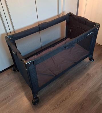 Koelstra reisbed + matras te koop beschikbaar voor biedingen