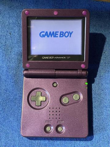 Game Boy Advance SP Paars beschikbaar voor biedingen