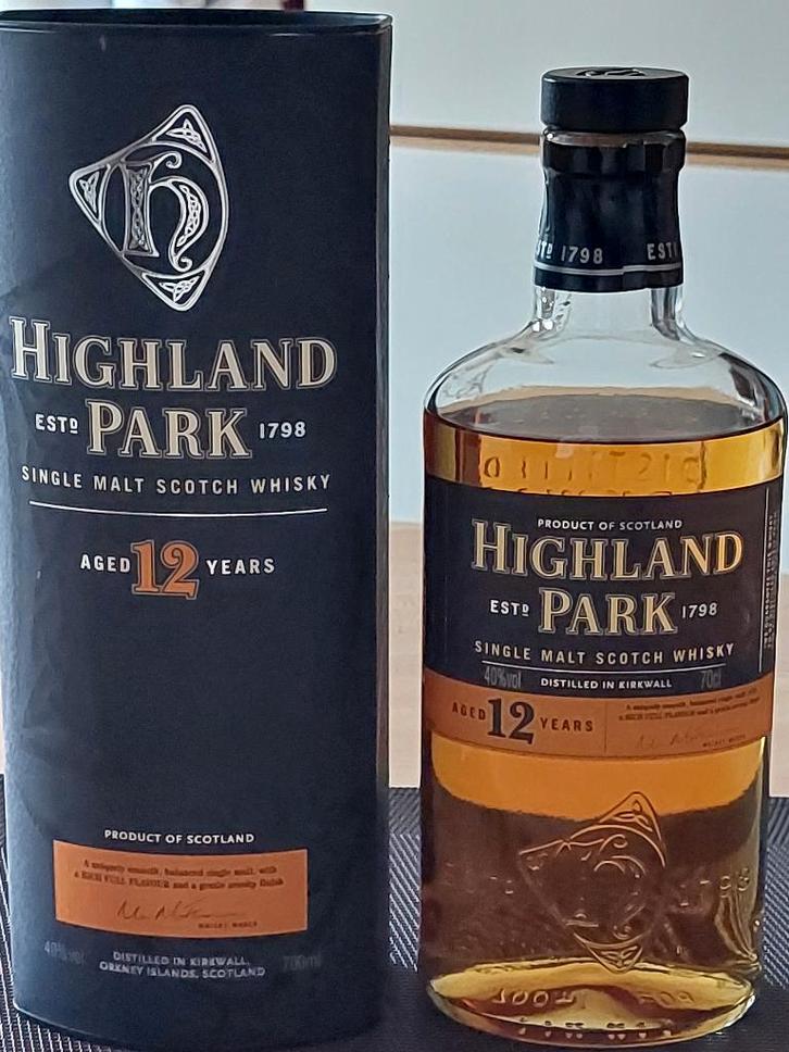 Highland Park-Scotch Whisky-single malt-12 jaar-70cl-geopend, Verzamelen, Wijnen, Zo goed als nieuw, Overige typen, Overige gebieden