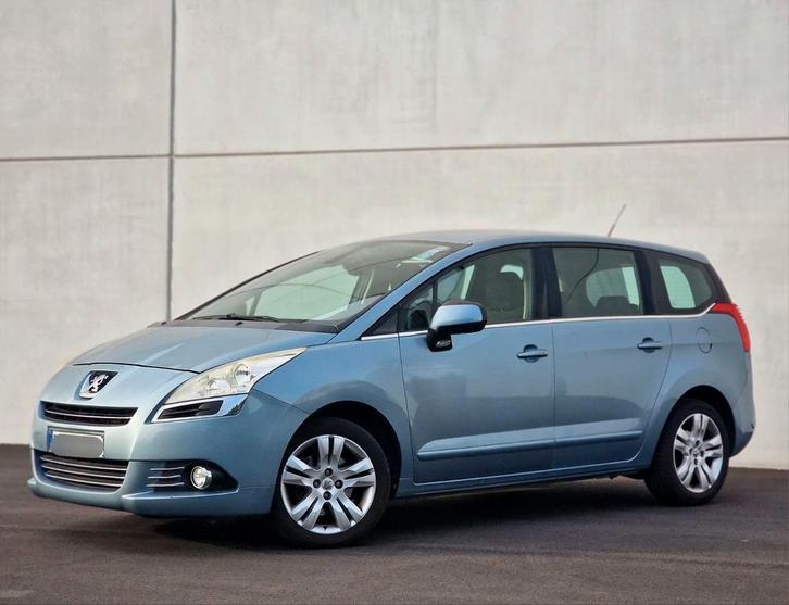 Peugeot 5008 2.0 HDi — 150 CV — Euro 5 04/2010 — 253 000 km, Autos, Peugeot, Entreprise, ABS, Airbags, Air conditionné, Bluetooth