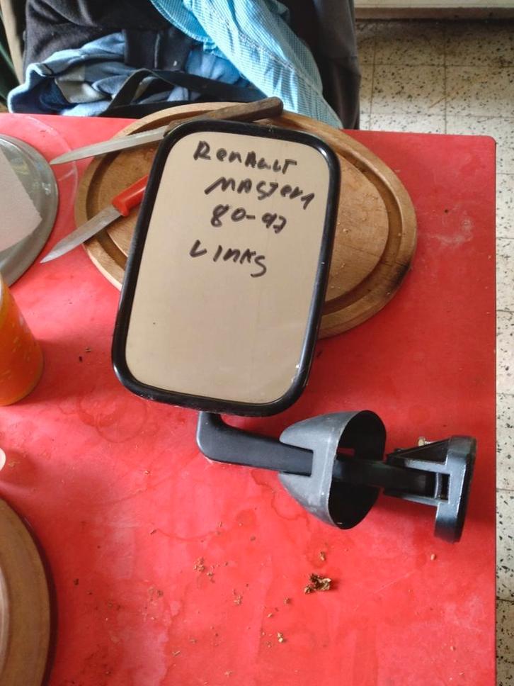 Linker spiegel Renault master 1, Auto-onderdelen, Spiegels, Renault, Ophalen of Verzenden