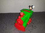 Mickey Mouse trein / dispenser, Verzamelen, Ophalen of Verzenden, Mickey Mouse, Gebruikt, Beeldje of Figuurtje