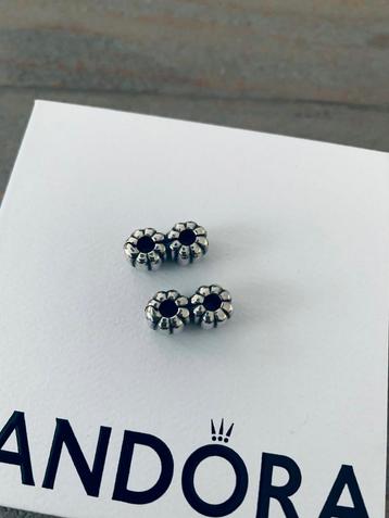 Pandora clips (2stks) prijs/stk beschikbaar voor biedingen