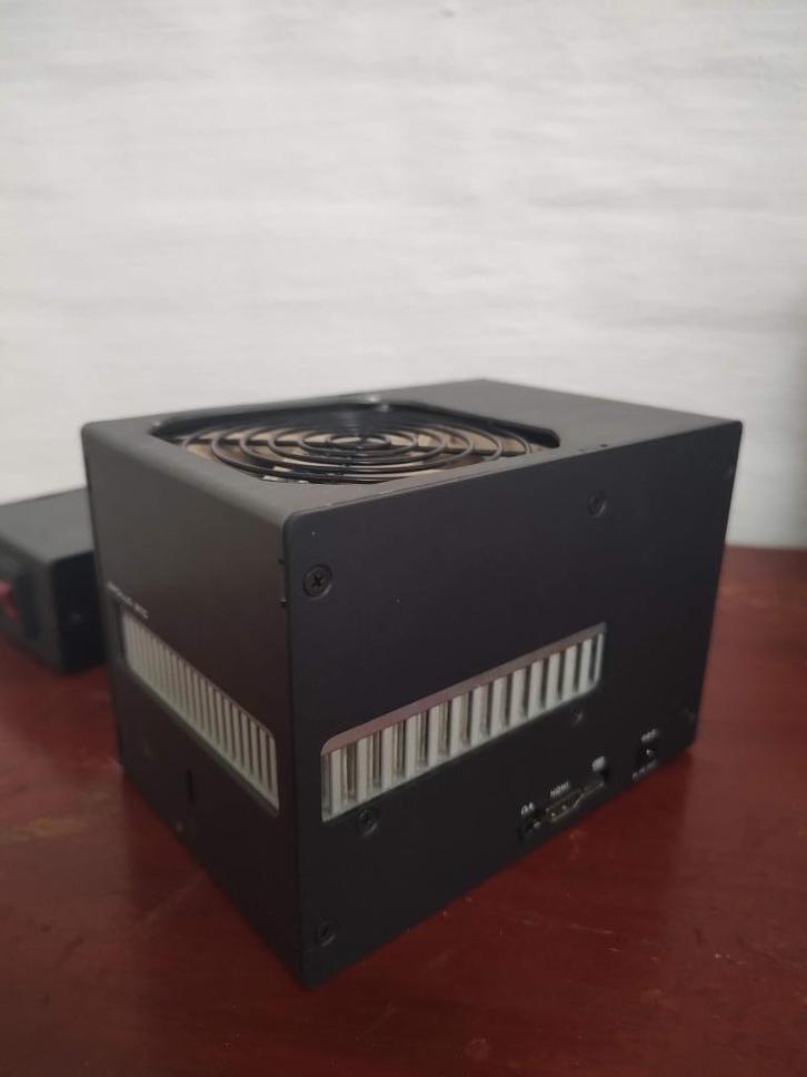 Futurebit Apollo BTC miner, full node versie! 3.8Th, Computers en Software, Overige Computers en Software, Zo goed als nieuw, Ophalen of Verzenden