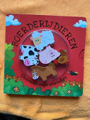 Boek met figuren - boerderijdieren 