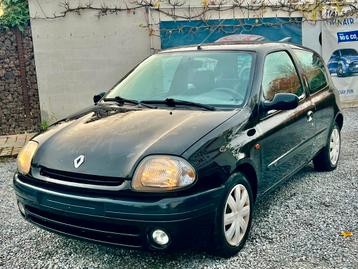 Clio / automaat / 115.000 km /benzine beschikbaar voor biedingen