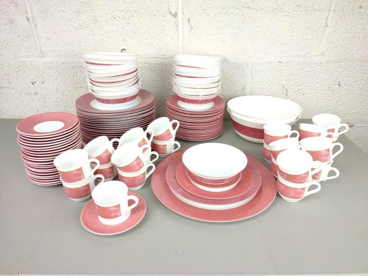 Groot vintage Arcopal servies (24 personen), Antiek en Kunst, Antiek | Servies compleet, Ophalen
