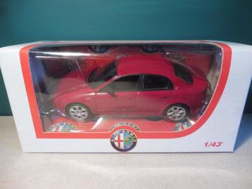 1:43 Norev 790024 Alfa Romeo 159 donkerrood sedan dealer box beschikbaar voor biedingen
