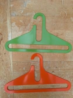 cintres vintage des années 60, Vêtements | Femmes, Cintres, Enlèvement ou Envoi