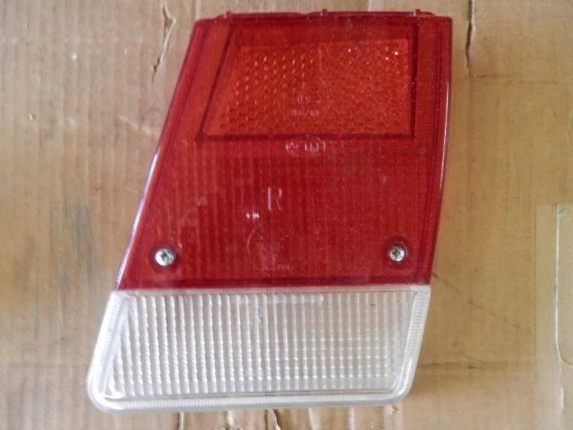 Vitre de feu arrière à droite Passat Station B1, NOS, Autos : Pièces & Accessoires, Éclairage, Audi, Pièces Oldtimer ou Ancêtre