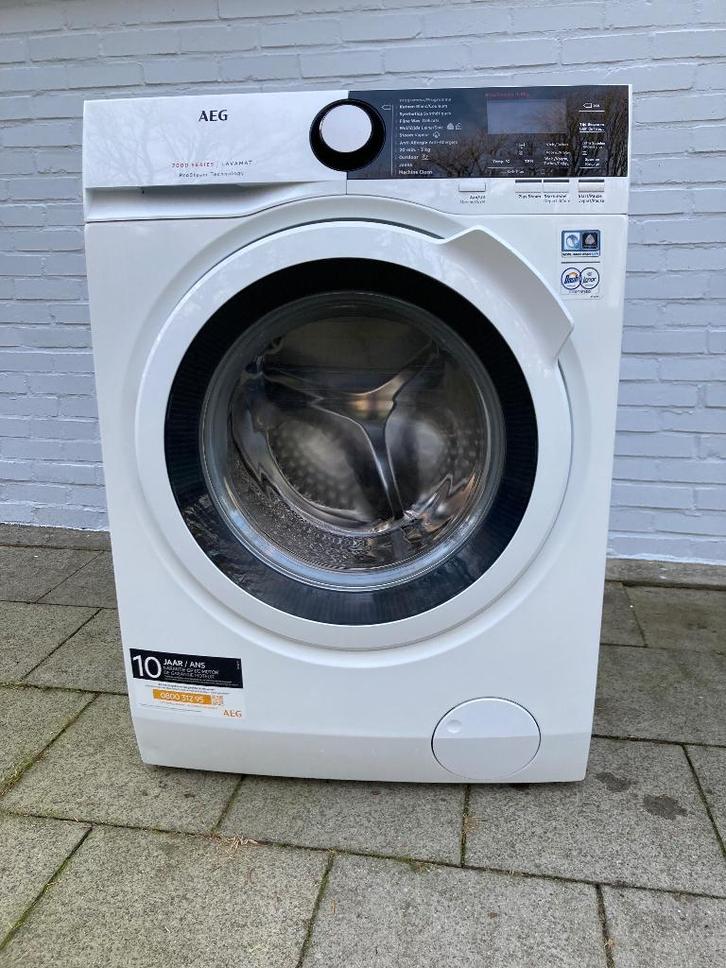 Wasmachine aeg 7000 lavamat, Electroménager, Lave-linge, Reconditionné, Chargeur frontal, 8 à 10 kg, 1200 à 1600 tours, Enlèvement