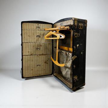 Antieke XL kledingskoffer / koffer Hall du Voyage Paris  beschikbaar voor biedingen