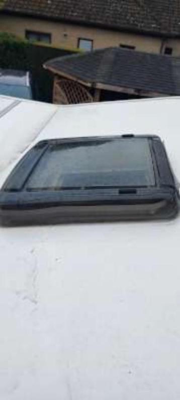 Remitop Vario 2 40x40 dakluik met slinger beschikbaar voor biedingen