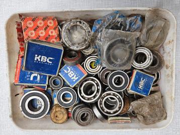 ROULEMENTS A BILLES  beschikbaar voor biedingen