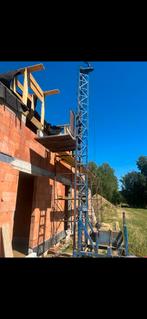 Bouwlift 220 V 7,10 meter, Bricolage & Construction, Monte-charges, Comme neuf, Ascenseur de chantier, Enlèvement ou Envoi