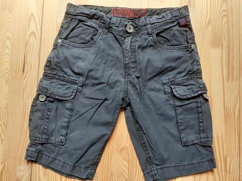 Maat 134 - zwarte bermuda short, Kinderen en Baby's, Kinderkleding | Maat 134, Gebruikt, Jongen, Broek, Ophalen of Verzenden