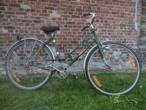 Studentenfiets volledig in orde gezet 28 inch ledverlichting, Fietsen en Brommers, Fietsen | Dames | Damesfietsen, Versnellingen
